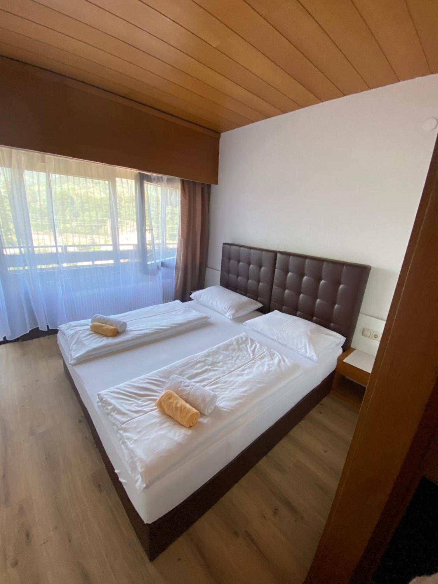 Marina Alpen Haus Hotel Zell am See Exterior photo